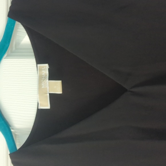 Michael Michael Kors Layered Look Tank twofer - Picture 3 of 10